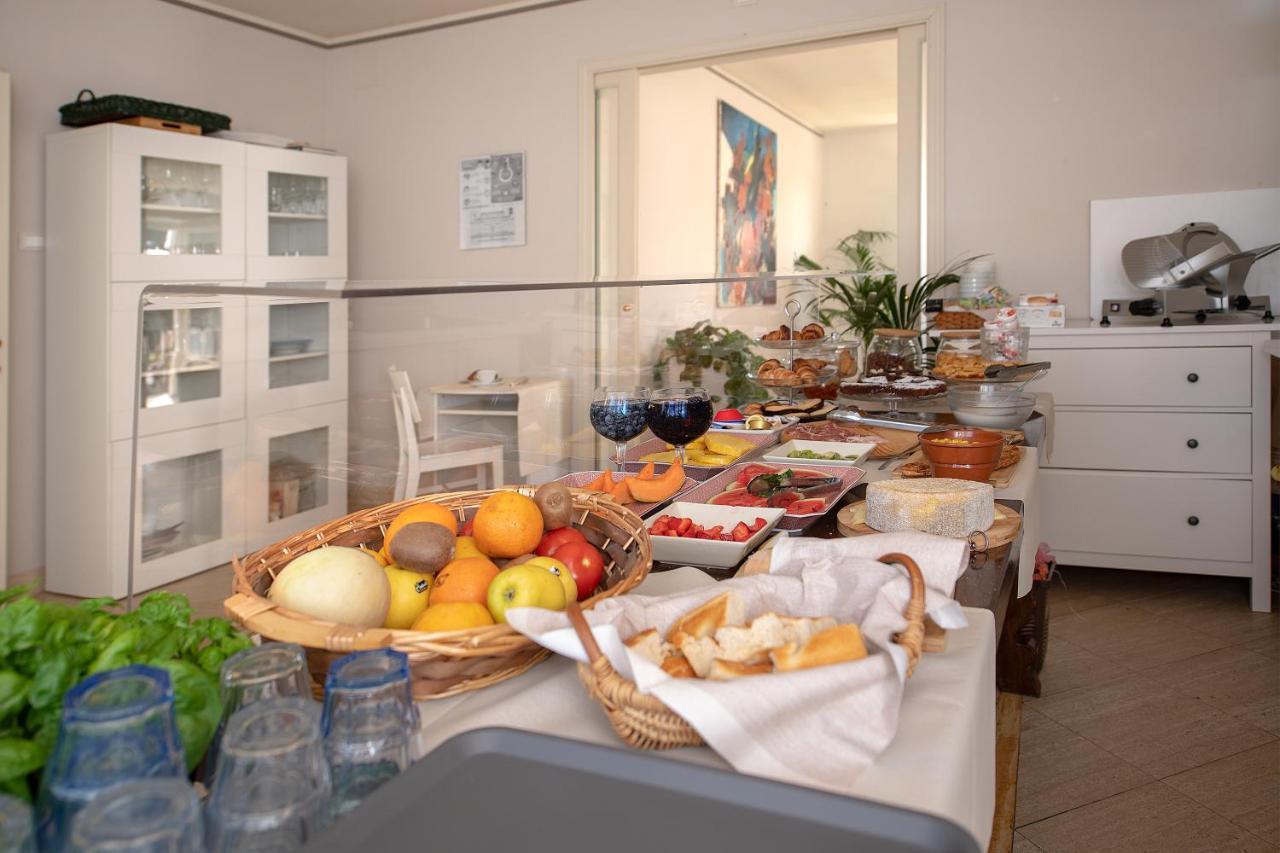 Relais Villa Isabel Pietrasanta Eksteriør bilde